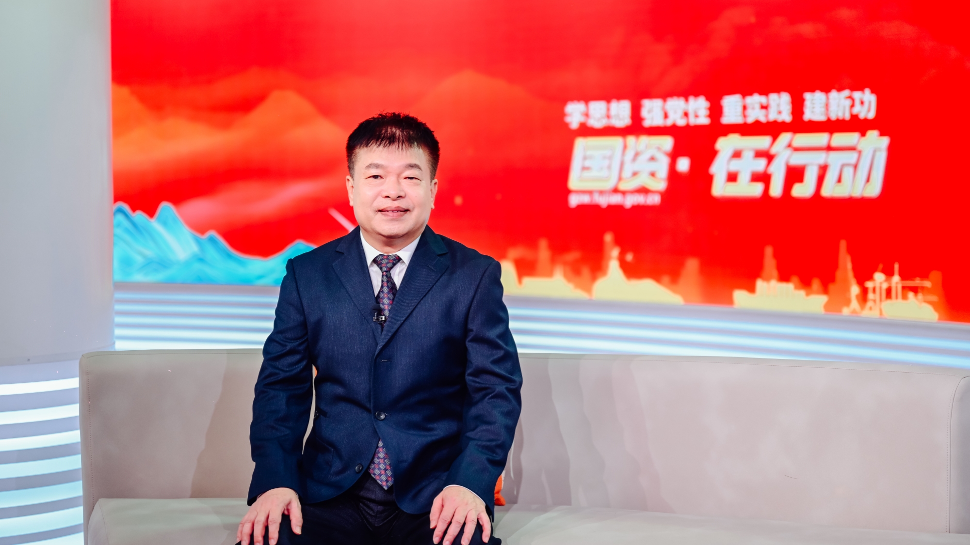 嘉宾.jpg