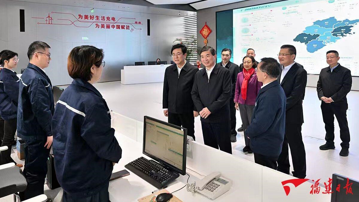 周祖翼赵龙在榕看望慰问坚守岗位的一线干部职工