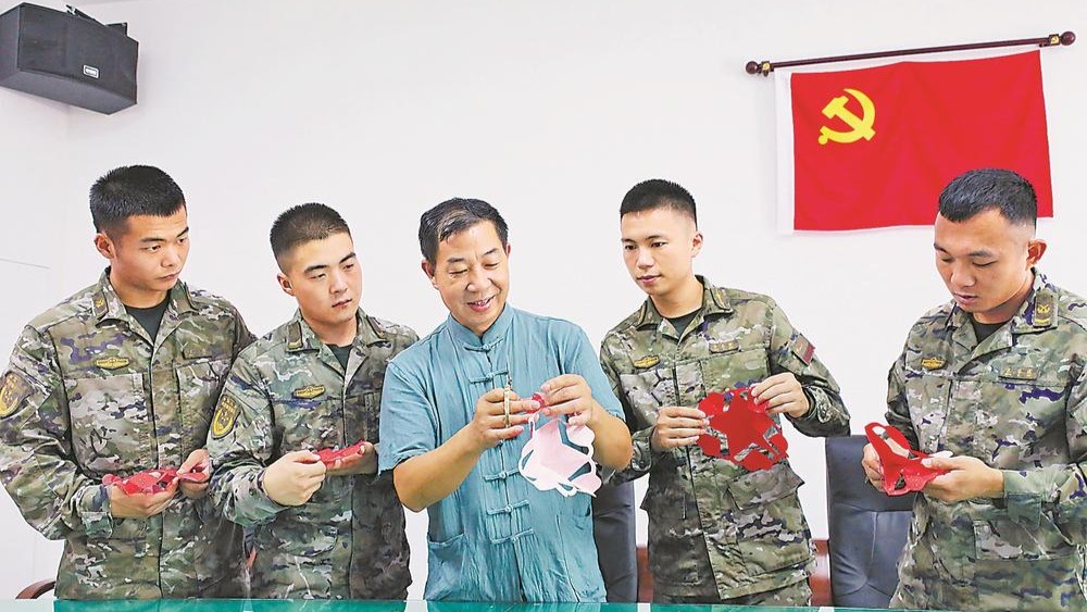文化进万家——非遗进军营暨庆祝八一建军节
