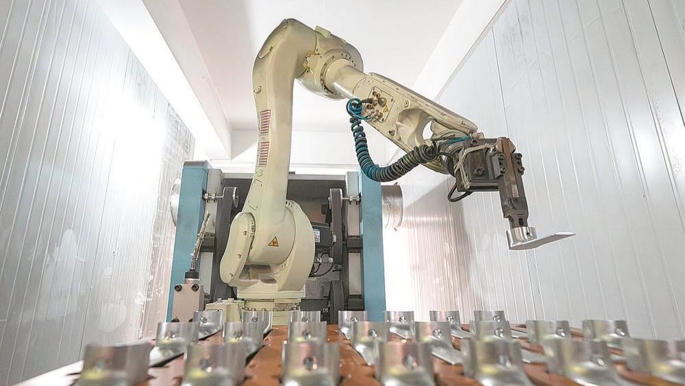 产品无人化加工