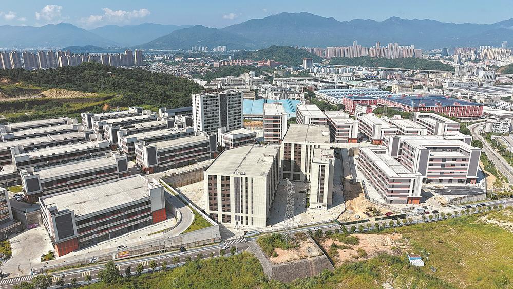 岁金智谷二期福州大健康智造产业园全面进入建设攻坚收尾期