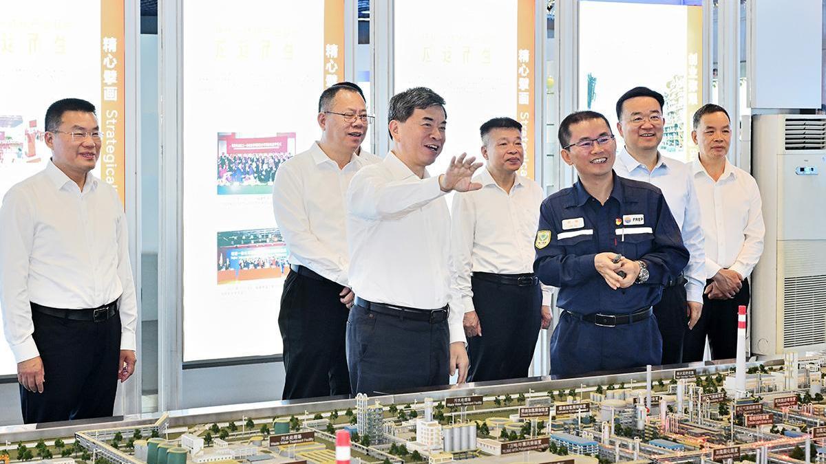 周祖翼在泉州调研